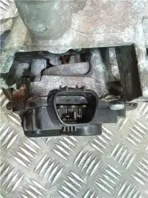 Second-hand car spare part front windshield wiper motor for mitsubishi outlander (cw0) 2.2 di-d cat oem iam references 1593001052 5 pins 