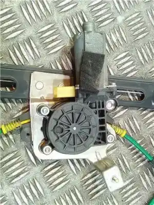 Second-hand car spare part passenger side right window regulator for bmw serie 3 compacto (e46) 2.0 320td oem iam references 8251350 2 pins/3p 130821928