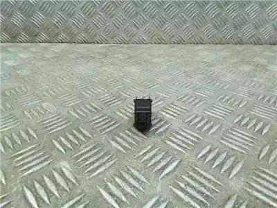 Pièce détachée automobile d'occasion commande de lève vitre arrière droit pour volkswagen golf vii (5g1/be1) (09.2012->) 1.6 advance bluemotion tech. [1.6 ltr. - 81 kw 16v tdi dpf] références oem iam 5g0959855n  