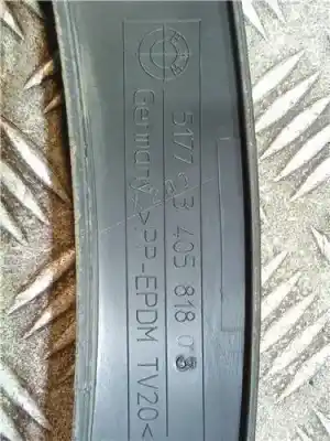 Peça sobressalente para automóvel em segunda mão aba do guarda-lamas dianteiro direito por bmw x3 (e83) 3.0d referências oem iam 51773405818  12125313