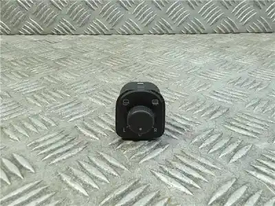 İkinci el araba yedek parçası AYNA KONTROLÜ için VOLKSWAGEN PASSAT VARIANT (3C5) 2.0 TDI DPF OEM IAM referansları 1K0959565J  