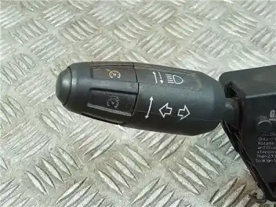 Pezzo di ricambio per auto di seconda mano Controllo Intermittente per OPEL CORSA D (S07) 1.4 (L08 L68) Riferimenti OEM IAM 13142283  12274700