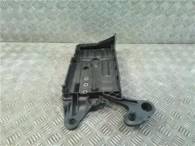 Second-hand car spare part MEDIUM for SEAT LEON SC (5F5)  OEM IAM references 5Q0915321J  5Q0915331K