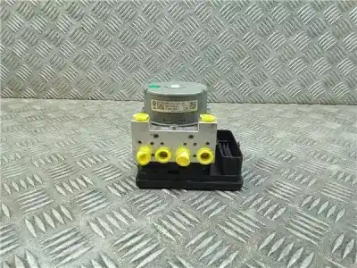 Peça sobressalente para automóvel em segunda mão Abs por SEAT LEON SC (5F5) 1.8 FR [1.8 Ltr. - 132 kW 16V TSI] Referências OEM IAM 5Q0614517CG  10022009984