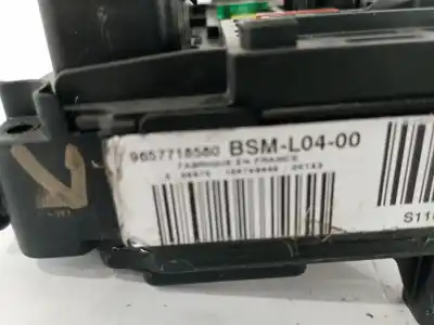 Second-hand car spare part fuse box unit for citroen c4 coupé (la_) 2.0 16v oem iam references 9657718580  l04-00