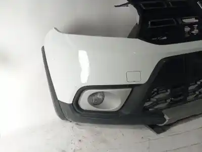 Pièce détachée automobile d'occasion le pare-choc avant pour dacia sandero ii tce 90 (b8m1 b8ma) références oem iam   