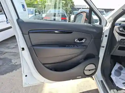 Автозапчасти б/у обивка левой передней двери за renault grand scénic iii (jz0/1_) 1.6 dci (jz00 jz12) ссылки oem iam 
