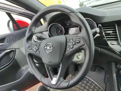 Pezzo di ricambio per auto di seconda mano volante per opel astra k (b16) 1.4 turbo (68) riferimenti oem iam 39070471  