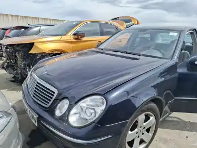 Peça sobressalente para automóvel em segunda mão depósito do limpa vidros por mercedes-benz clase e (w211) e 320 cdi (211.022) referências oem iam 