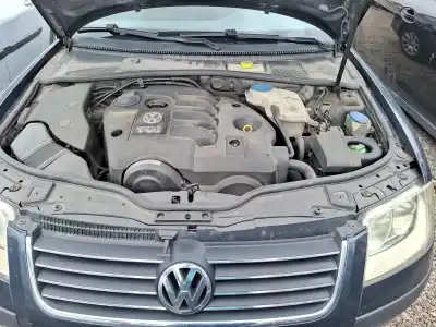 Piesă de schimb auto la mâna a doua motor complet pentru volkswagen passat b5.5 (3b3) 1.9 tdi referințe oem iam avb  