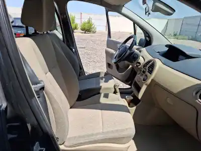 Pièce détachée automobile d'occasion siège avant droit pour renault modus / grand modus (f/jp0_) 1.5 dci (fp0d. jp0d) références oem iam   