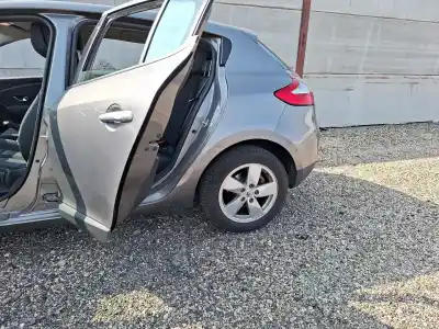 Автозапчастина б/у задня вісь для renault megane iii fastback (bz0/1_, b3_) 1.5 dci посилання на oem iam  Автозапчастина б/у задня вісь для renault megane iii fastback (bz0/1_, b3_) 1.5 dci посилання на oem iam