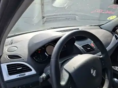 Автозапчастина б/у панель приладів для renault megane iii fastback (bz0/1_, b3_) 1.5 dci посилання на oem iam  Автозапчастина б/у панель приладів для renault megane iii fastback (bz0/1_, b3_) 1.5 dci посилання на oem iam