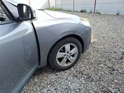 Автозапчастина б/у передня права трансмісія для renault megane iii fastback (bz0/1_, b3_) 1.5 dci посилання на oem iam 391006777r Автозапчастина б/у передня права трансмісія для renault megane iii fastback (bz0/1_, b3_) 1.5 dci посилання на oem iam 391006777r