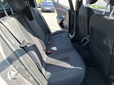 Second-hand car spare part rear seats for renault megane iii fastback (bz0/1_, b3_) 1.5 dci oem iam references    Second-hand car spare part rear seats for renault megane iii fastback (bz0/1_, b3_) 1.5 dci oem iam references