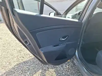 Автозапчастина б/у обкітка задніх лівіх дверей для renault megane iii fastback (bz0/1_, b3_) 1.5 dci посилання на oem iam  Автозапчастина б/у обкітка задніх лівіх дверей для renault megane iii fastback (bz0/1_, b3_) 1.5 dci посилання на oem iam
