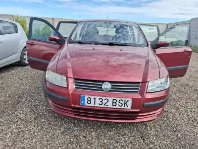 Second-hand car spare part fuse box unit for fiat stilo (192_) 1.6 16v (192_xb1a) oem iam references 