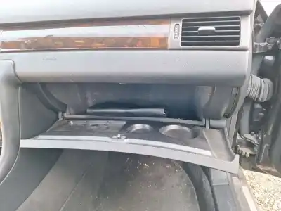 Автозапчасти б/у бардачок за audi a6 c5 (4b2, 4b4) 2.4 ссылки oem iam   