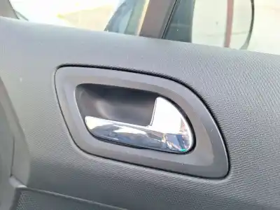 Автозапчастина б/у усередині передня права ручка для peugeot 308 i (4a_, 4c_) 2.0 hdi посилання на oem iam 