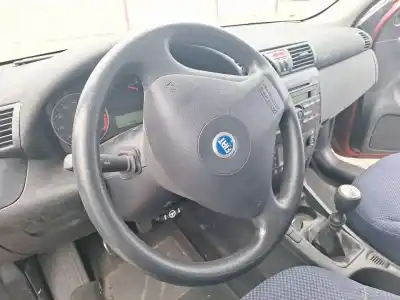Second-hand car spare part steering wheel for fiat stilo (192_) 1.6 16v (192_xb1a) oem iam references 
