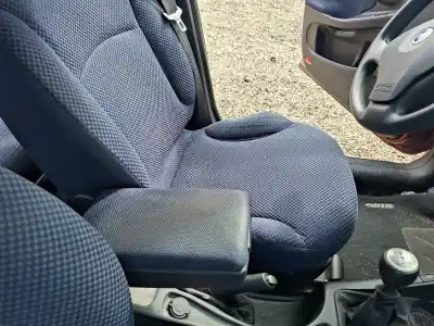 Second-hand car spare part center armrest for fiat stilo (192_) 1.6 16v (192_xb1a) oem iam references 