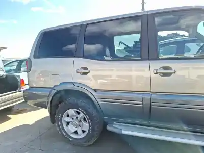 İkinci el araba yedek parçası yakit tanki için nissan terrano ii (r20) 3.0 di 4wd oem iam referansları   