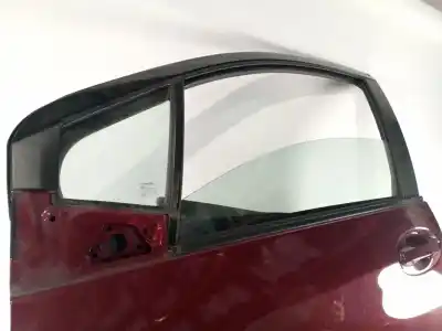 Pièce détachée automobile d'occasion porte avant gauche pour toyota yaris (_p13_) 1.5 hybrid (nhp130_) références oem iam 670020d230  rojo tokio 3pn