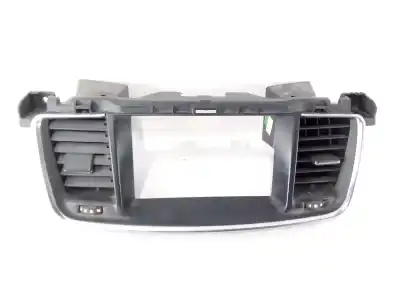 Автозапчасти б/у аэрационная решетка за peugeot 508 i (8d_) 2.0 hdi ссылки oem iam 9686446277  