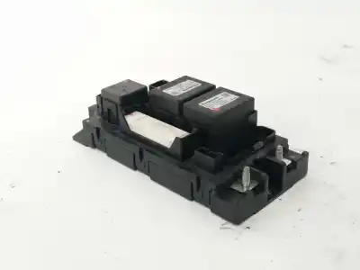 Second-hand car spare part fuse box unit for toyota prius liftback (_w2_) 1.5 hybrid (nhw20_) oem iam references g384248020  