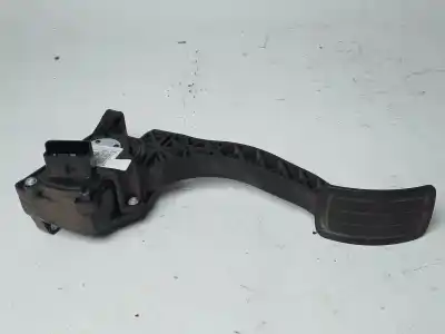 Second-hand car spare part accelerator pedal for citroen c4 picasso ii 1.2 thp 130 oem iam references 9674829780