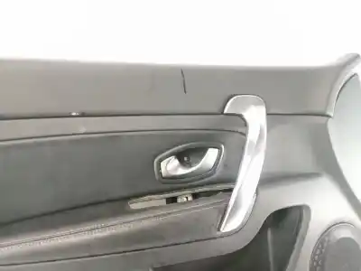 Автозапчастина б/у оббірка передніх дверей ліва для renault latitude (l70_) 2.0 dci 150 (l70h) посилання на oem iam   