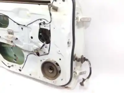 Peça sobressalente para automóvel em segunda mão porta da frente esquerda por mitsubishi l200 / triton (kj_, kk_, kl_) 2.4 di-d (kj0t)  referências oem iam 5700b793  color exterior w32a