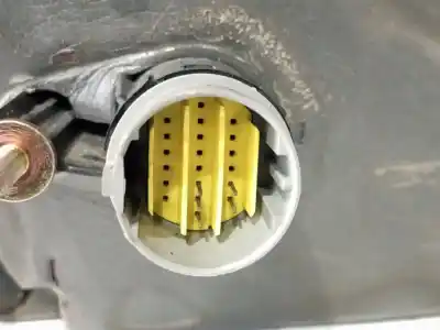 Second-hand car spare part left rearview mirror for renault laguna ii (bg0/1_) 2.2 dci (bg0f) oem iam references 7701053958  carrocería teb76 - red of fire bc