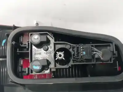 Автозапчасти б/у внутренний правый задний фонарь за renault laguna ii (bg0/1_) 2.2 dci (bg0f) ссылки oem iam 8200002476  