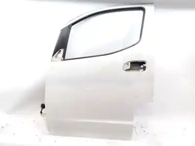 Recambio de automóvil de segunda mano de PUERTA DELANTERA IZQUIERDA para NISSAN NV200 FURGONETA  referencias OEM IAM H0101BJ0MA  COLOR EXTERIOR QM1