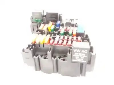 Second-hand car spare part fuse box unit for volkswagen t-roc (a11, d11) 1.5 tsi 4motion oem iam references 5q0937615c  