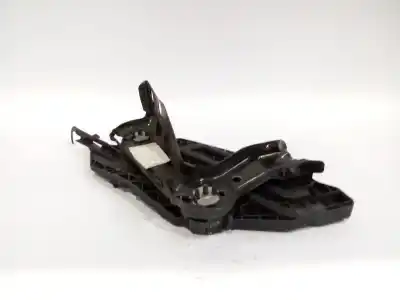 Second-hand car spare part right headlight support for skoda octavia ii (1z3) 1.6 oem iam references 17035201   Second-hand car spare part right headlight support for skoda octavia ii (1z3) 1.6 oem iam references 17035201