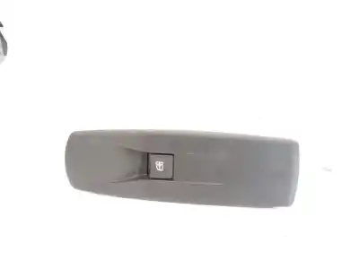 Pièce détachée automobile d'occasion COMMANDE DE LÈVE VITRE AVANT DROIT pour RENAULT MEGANE III FASTBACK (BZ0/1_, B3_)  Références OEM IAM 809600004R   Pièce détachée automobile d'occasion COMMANDE DE LÈVE VITRE AVANT DROIT pour RENAULT MEGANE III FASTBACK (BZ0/1_, B3_)  Références OEM IAM 809600004R