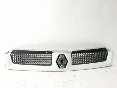 Автозапчасти б/у передняя решетка за renault master ii furgón (fd) 2.5 dci 120 ссылки oem iam 8200233765