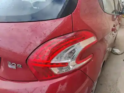 Автозапчасти б/у правый задний фонарь за peugeot 208 i (ca_, cc_) 1.6 hdi ссылки oem iam 9672628380