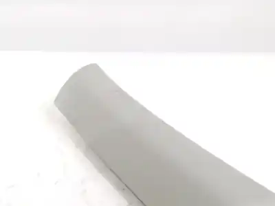 Автозапчастина б/у передні молдинги для audi a1 (8x1, 8xk) 1.6 tdi посилання на oem iam 8x0867234a  