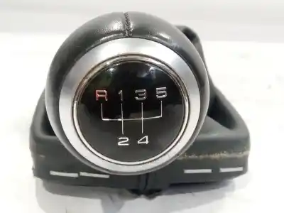 Second-hand car spare part gear lever knob for audi a1 (8x1, 8xk) 1.6 tdi oem iam references 8x0064230a 8x0 064 230 a 