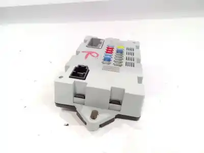 Автозапчасти б/у блок реле/предохранителей за land rover discovery iv (l319) 3.0 td 4x4 ссылки oem iam eh2214q073aa  