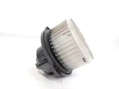 Автозапчастина б/у тепловий двигун для land rover discovery iv (l319) 3.0 td 4x4 посилання на oem iam 17360045  