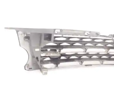 Автозапчастина б/у передня решіта для land rover discovery iv (l319) 3.0 td 4x4 посилання на oem iam lr051299  lr005