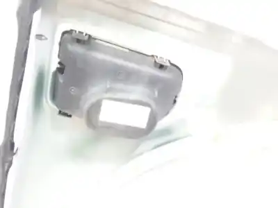 Автозапчастина б/у передне ліве крило для land rover discovery iv (l319) 3.0 td 4x4 посилання на oem iam lr056240  