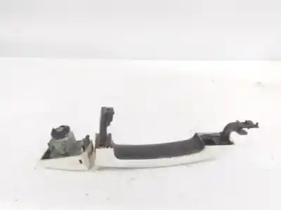 Автозапчасти б/у левая передняя наружная ручка за land rover discovery iv (l319) 3.0 td 4x4 ссылки oem iam lr030196  