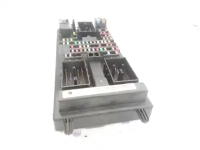 Автозапчасти б/у блок реле/предохранителей за land rover discovery iv (l319) 3.0 td 4x4 ссылки oem iam fh2214f041ac  