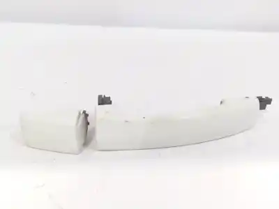 Second-hand car spare part exterior left rear door handle for land rover discovery iv (l319) 3.0 td 4x4 oem iam references lr030196