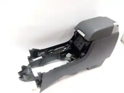 Автозапчастина б/у центральний подлокник для land rover discovery iv (l319) 3.0 td 4x4 посилання на oem iam 656982200101  